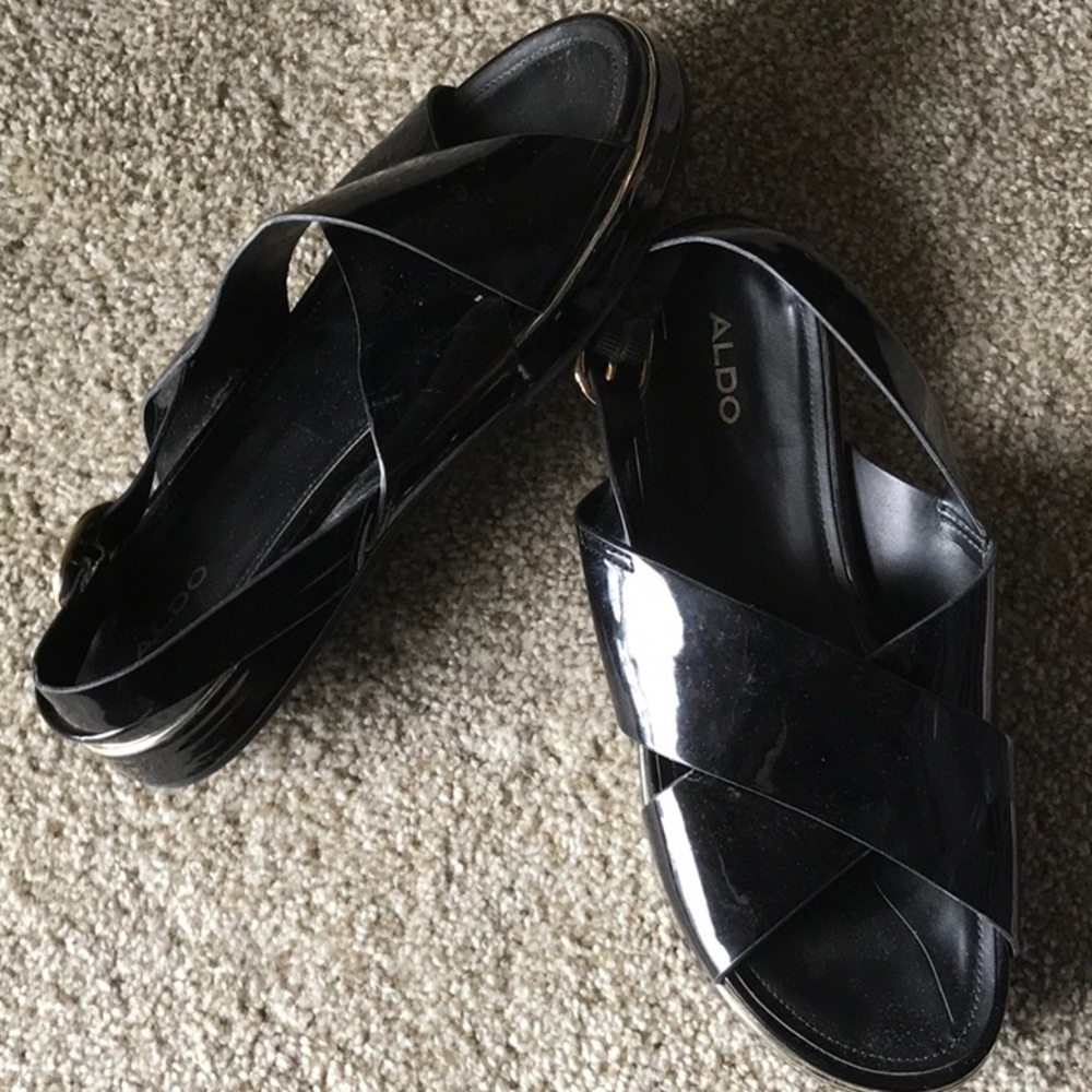 Sandles - Picture 4 of 4